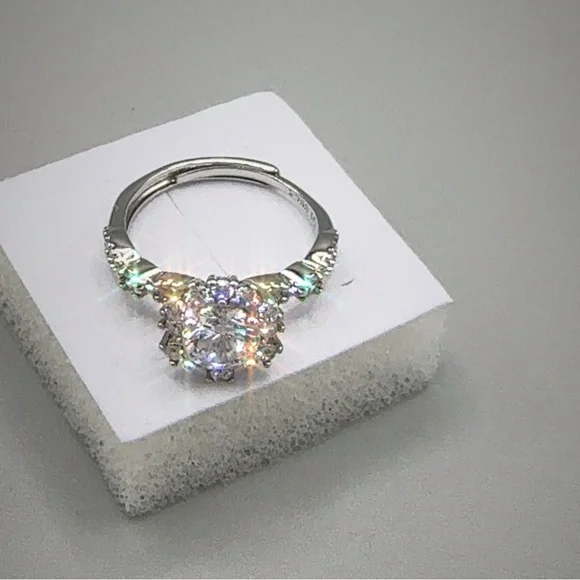 Silver Ring with 2.0 CT Diamond Simulate & Moissanite - Picture 11 of 16